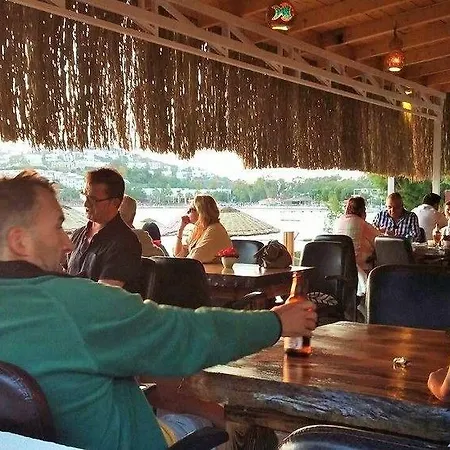 Hotel Pitos