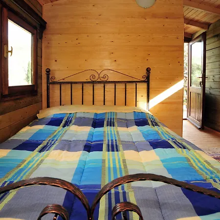 Pitos Hotel Gumusluk