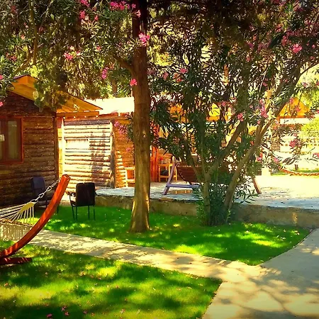 Pitos Otel Gümüşlük