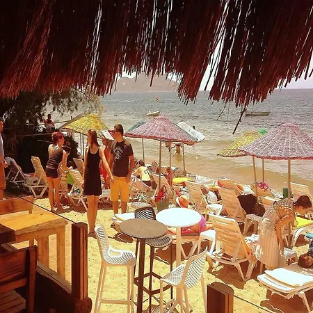 Pitos Hotel