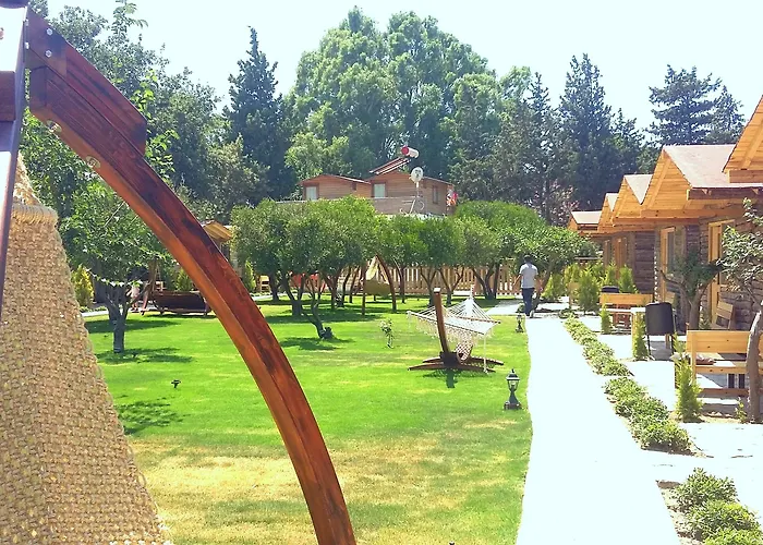 Pitos Hotel Gumusluk