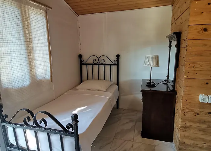 Pitos Hotell Gümüşlük